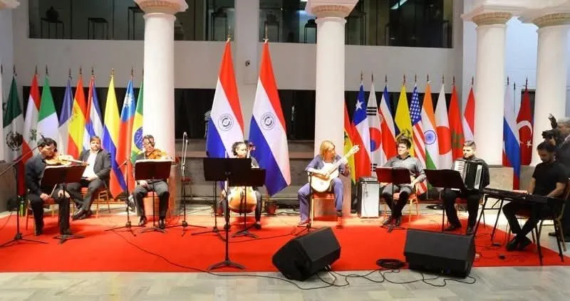 Daiana con la Orquesta de Cámara de la OSN en el Palacio Benigno López - MRE